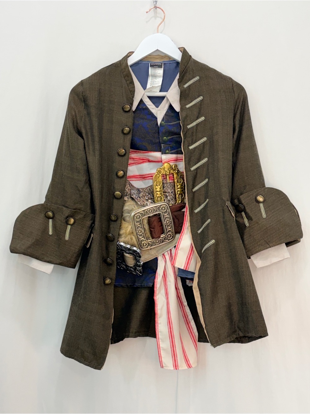 Disney Pirates Caribbean Captain Jack Sparrow costume Jacket Shirt Belts Medium